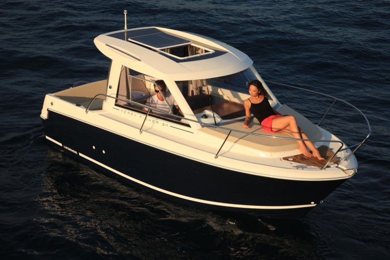 Катер Merry Fisher 645