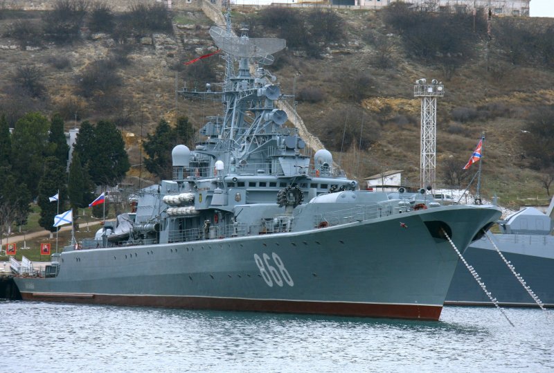 Корабль пытливый Севастополь