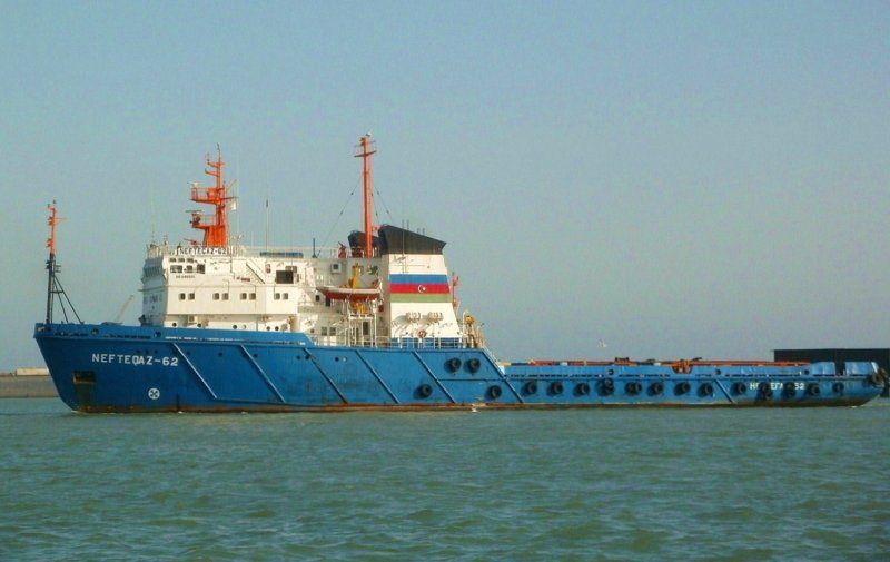 Судно Нефтегаз 65