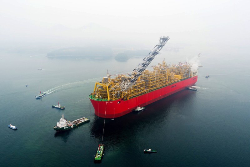 Самый большой корабль в мире Prelude FLNG