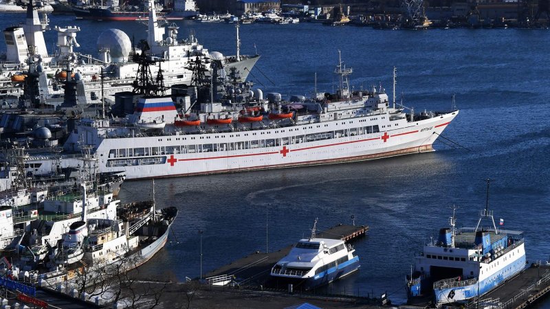 Корабль Иртыш Владивосток