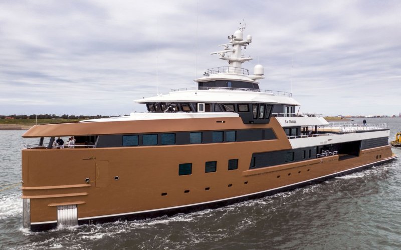 Яхта la Datcha Expedition Yacht 77