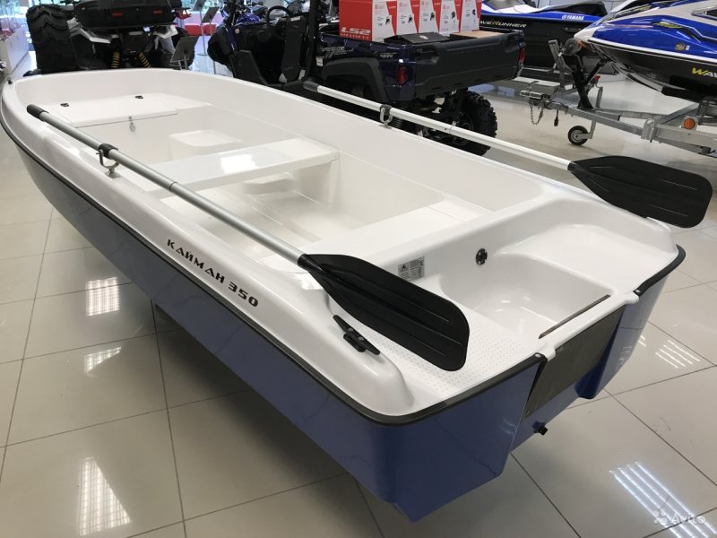 Лодка Антал Кайман 350