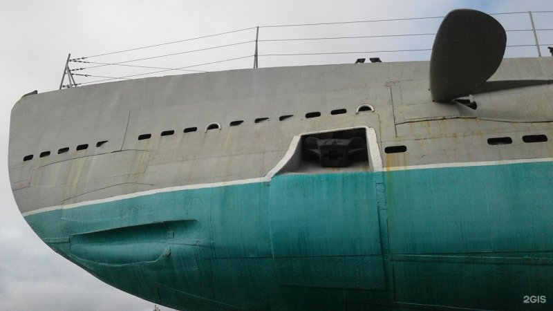 Подводная лодка Народоволец в Санкт-Петербурге контроль прохода
