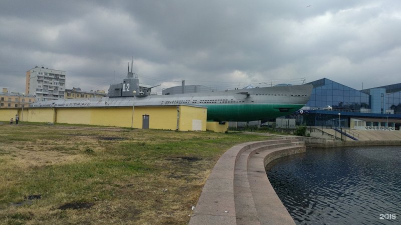 Д-2 подводная лодка Народоволец в Санкт-Петербурге Шкиперский проток