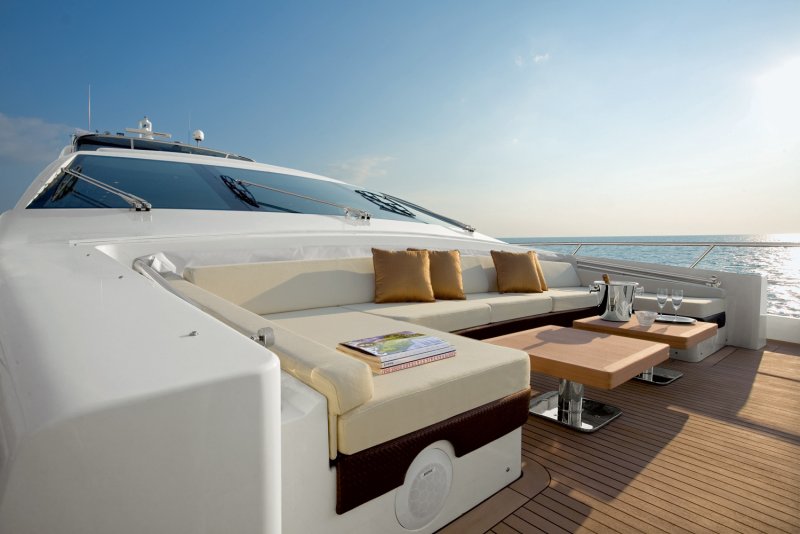 Azimut 103sl