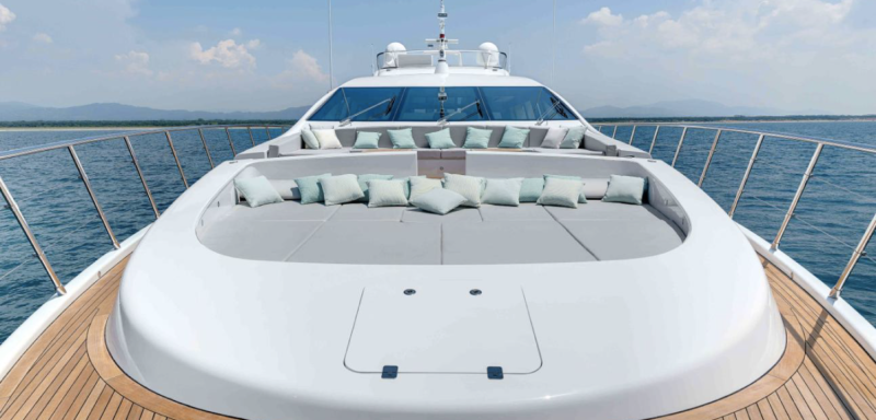 Яхты Overmarine Mangusta