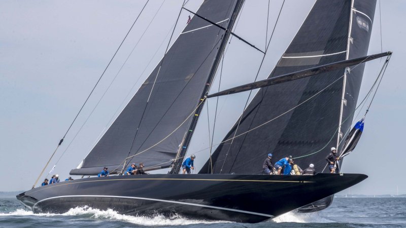 Парусная яхта j class