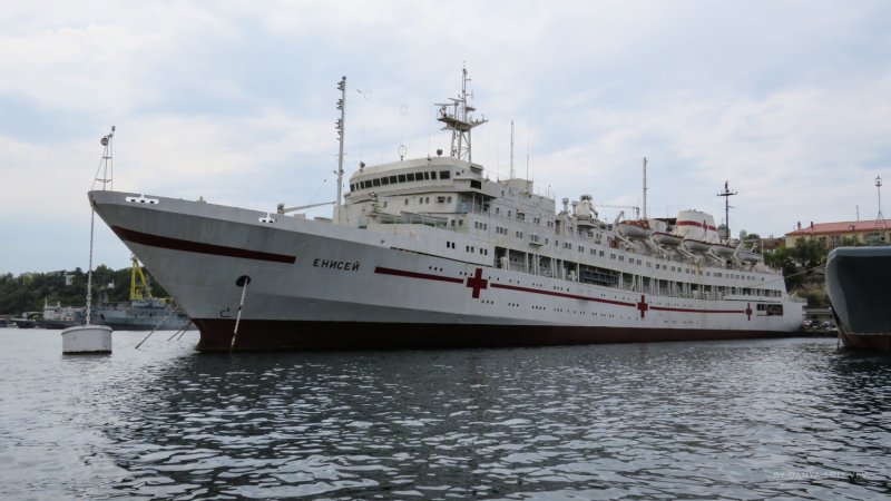 Госпитальное судно проекта в-320 «Обь»