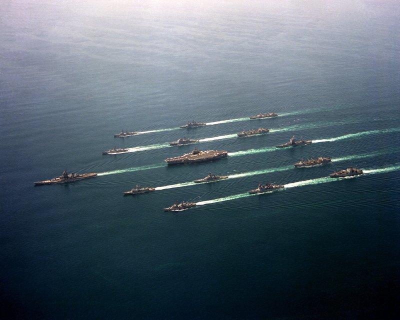 Авианосная ударная группа ВМС США
