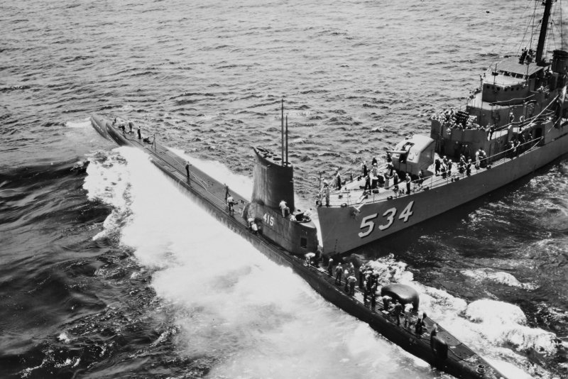 USS stickleback (SS-415)