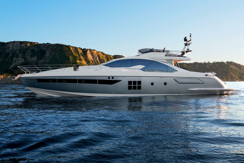 Azimut 77s