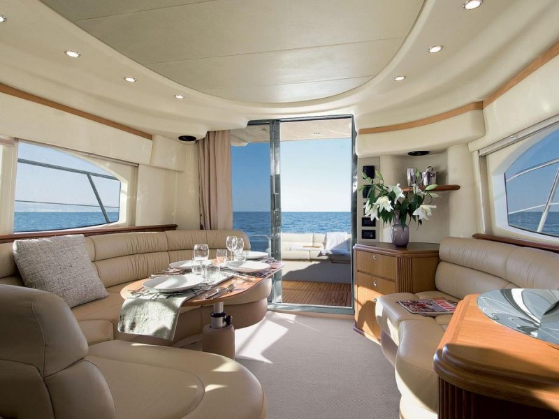 Яхта Azimut 95 2022 изнутри