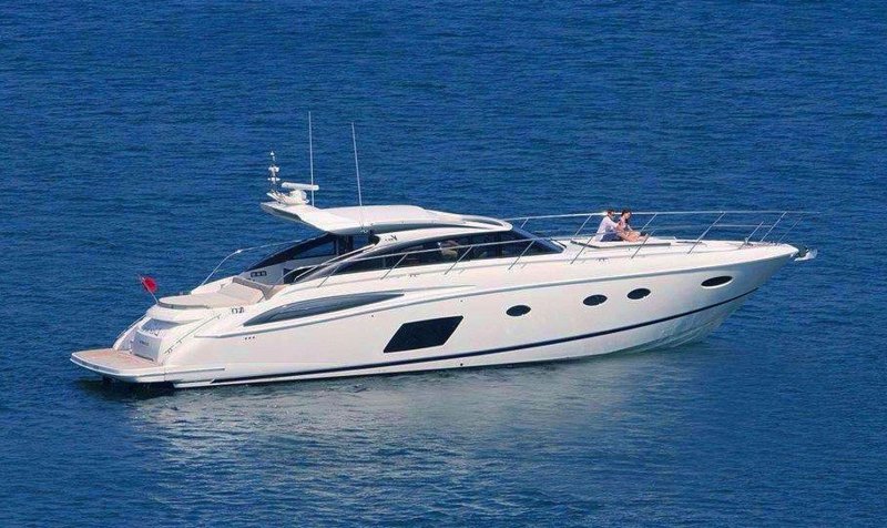 Princess Yachts v62