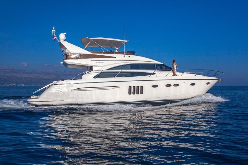 Princess Yachts 62