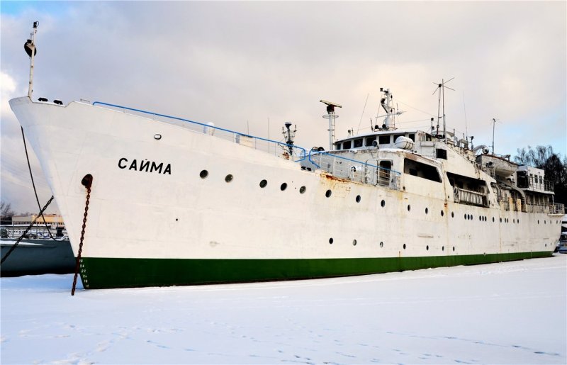 Пассажирский теплоход Сайма