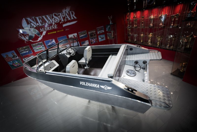 Лодка Волжанка Bowrider 51