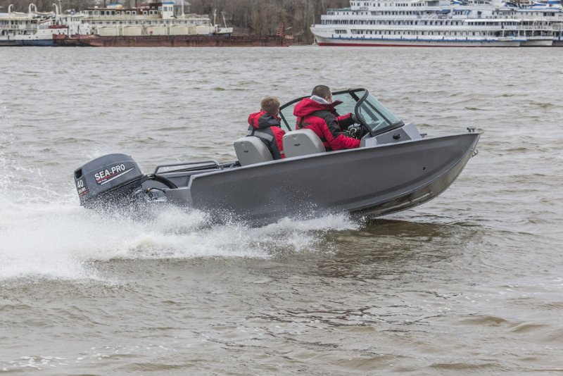 Лодка Volzhanka 44 Fish