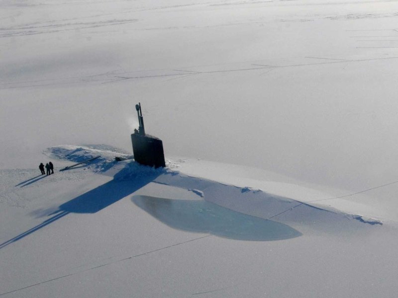 USS Toledo в Арктике