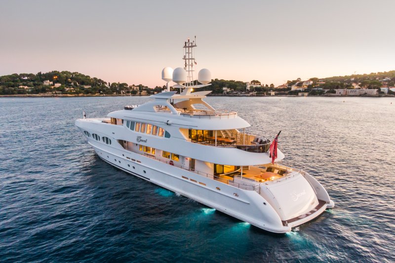 Яхта Heesen Aquamarine