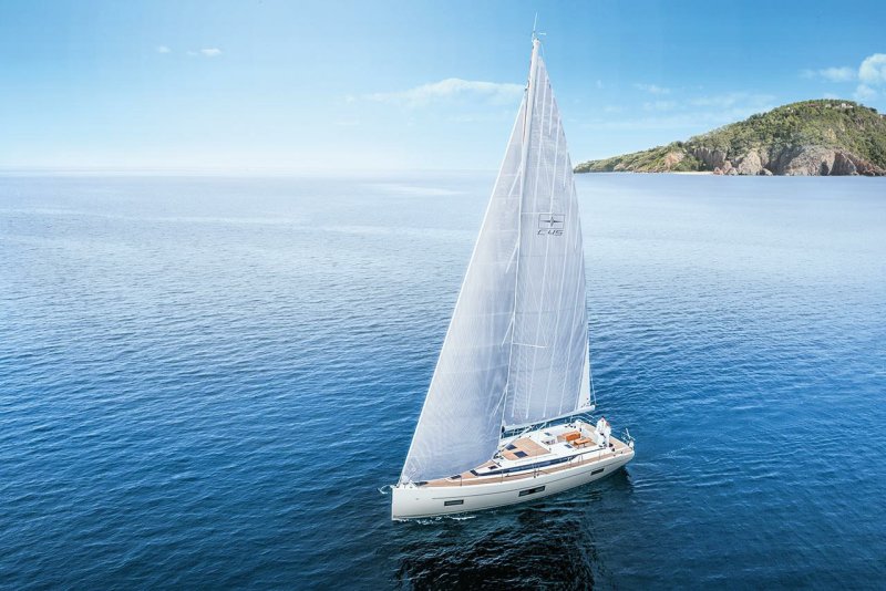 Яхта Bavaria 45
