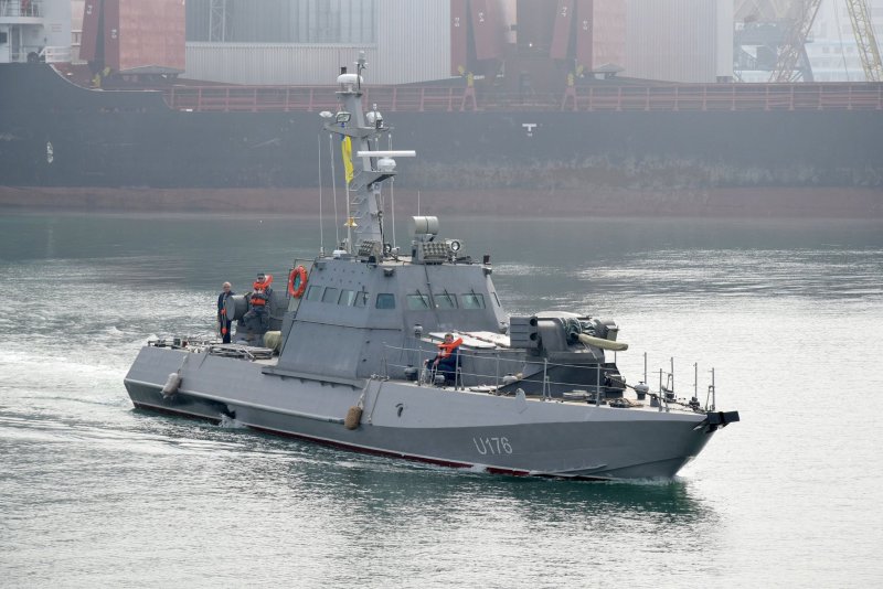 ВМС Украины артиллерийские катера Гюрза