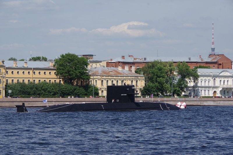 День ВМФ В Санкт-Петербурге подводная лодка
