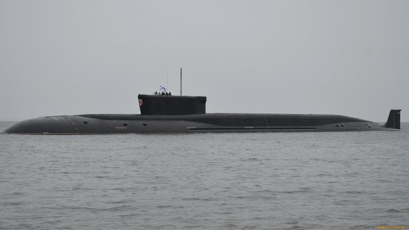 Владимир Мономах лодка