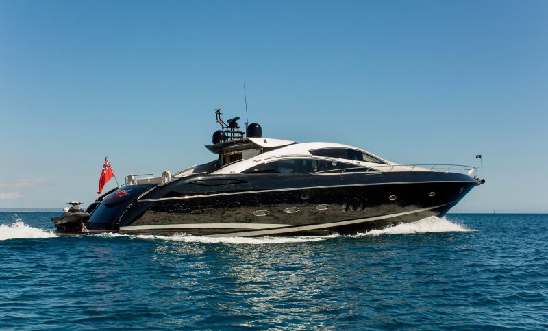 Sunseeker Predator 82 новая модель 2020