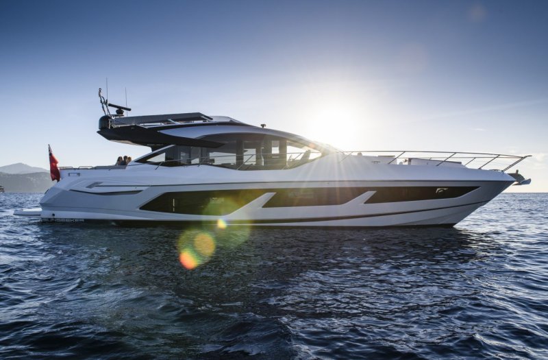 Sunseeker 74 Sport Yacht