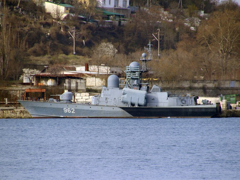 Ракетный катер р71 Шуя