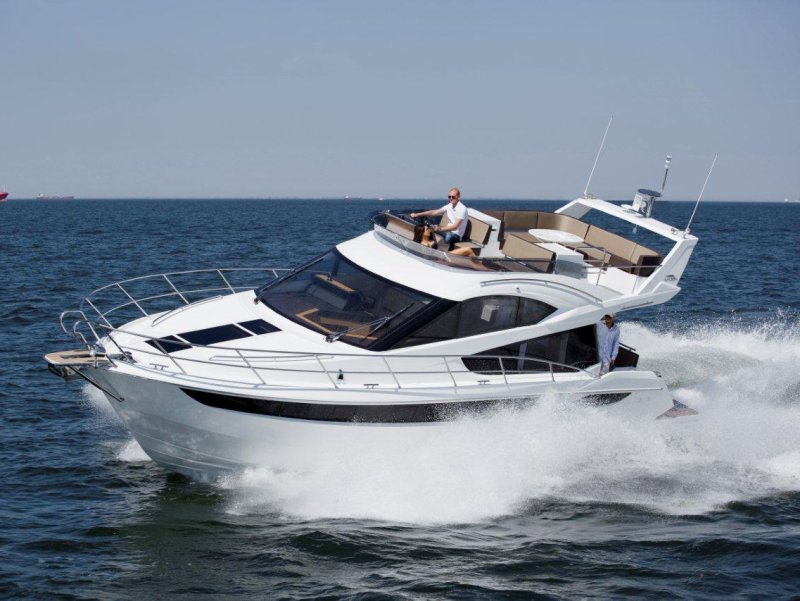 Galeon Флайбридж