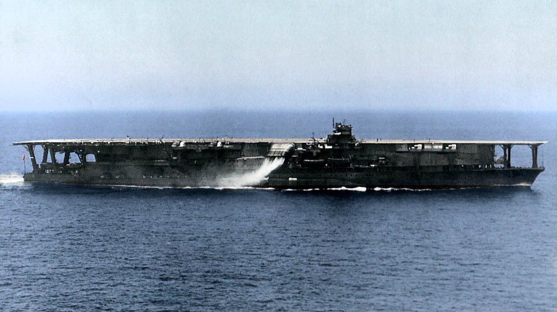 Японский авианосец Кага
