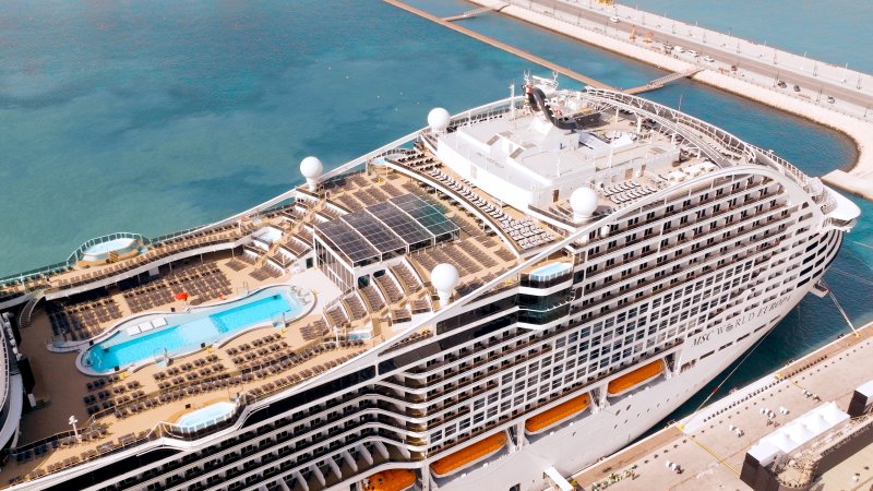 Океанский лайнер MSC