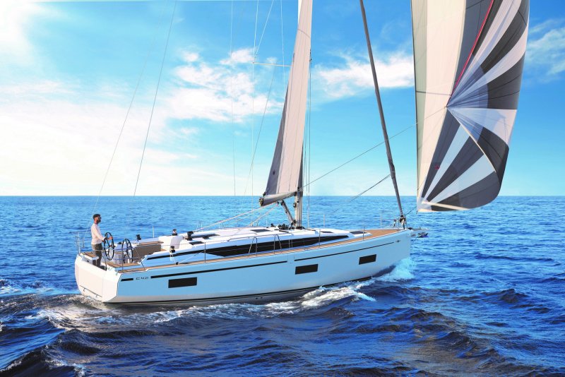 Яхта Bavaria c42