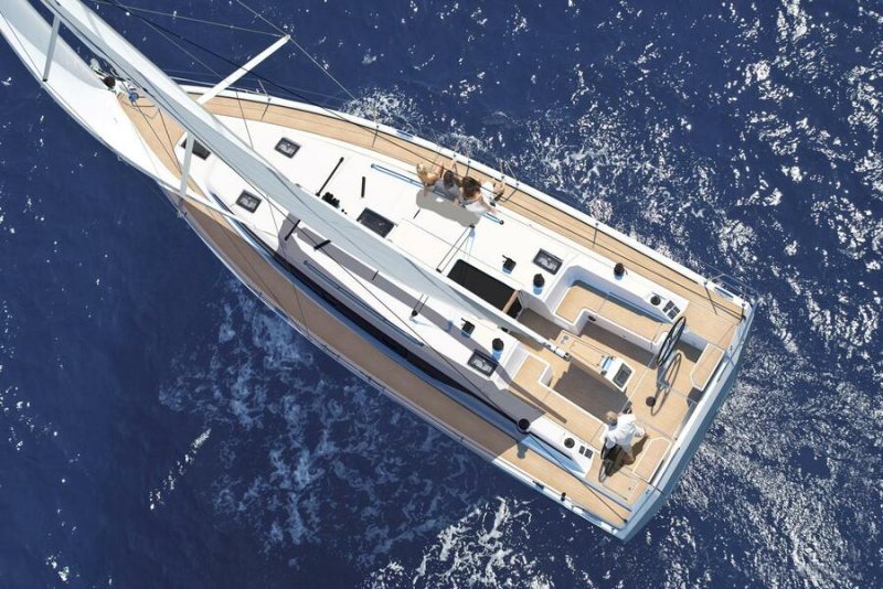 Bavaria c42