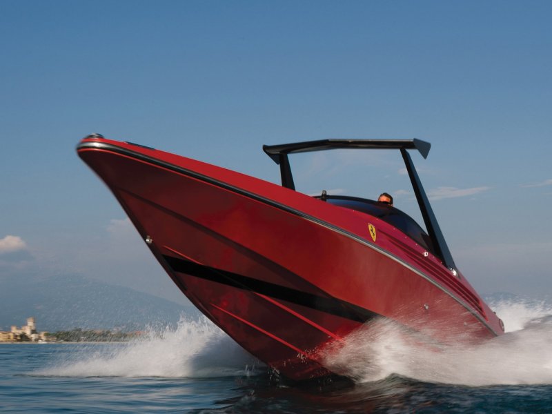 Riva скоростной катер