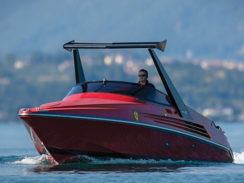Riva скоростной катер