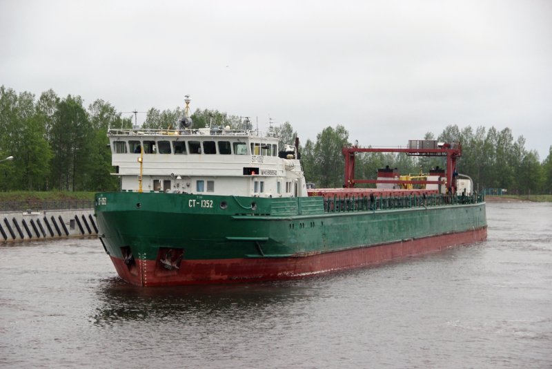 Р168 судно