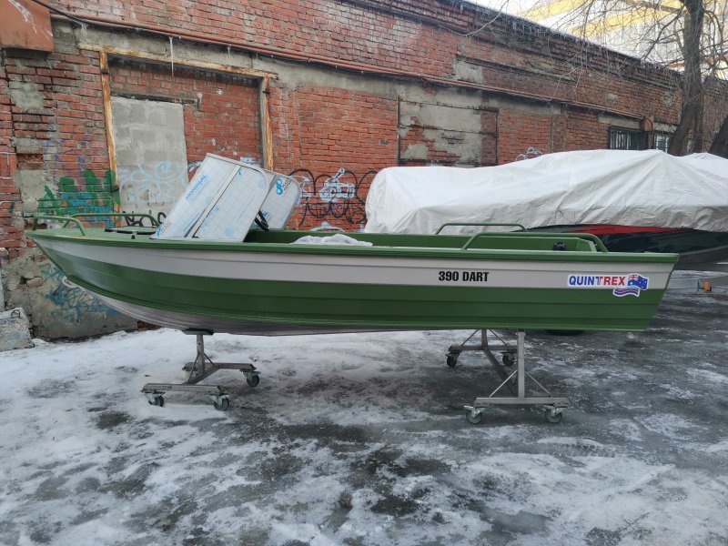 Лодка Quintrex 420 Top Ender