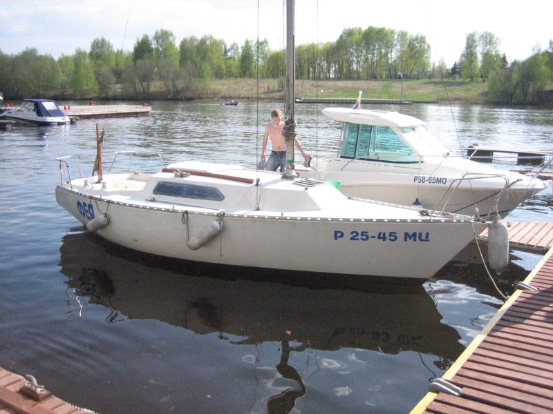 Парусная яхта Conrad 25rt