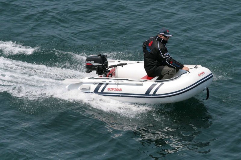 Надувная лодка Suzumar ds265kib