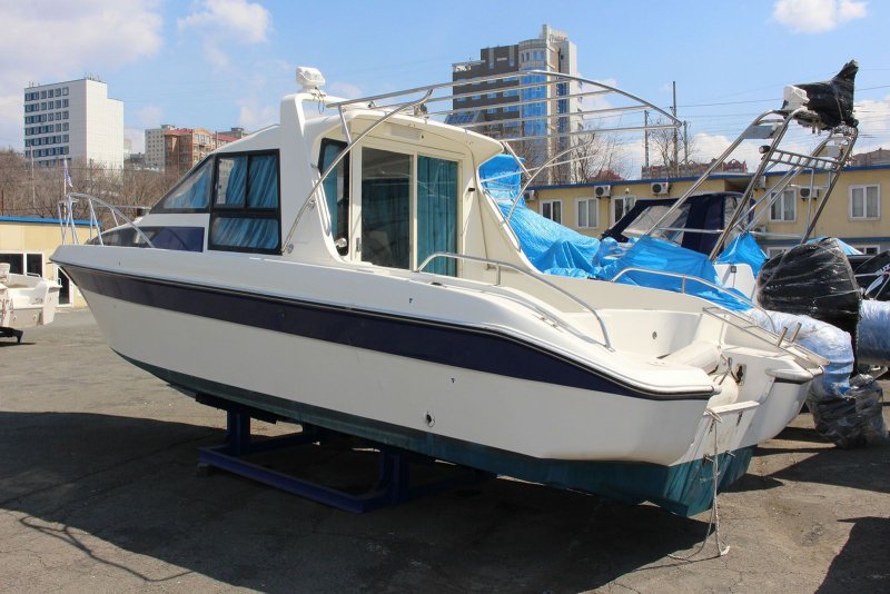 Катер Yamaha fr 26