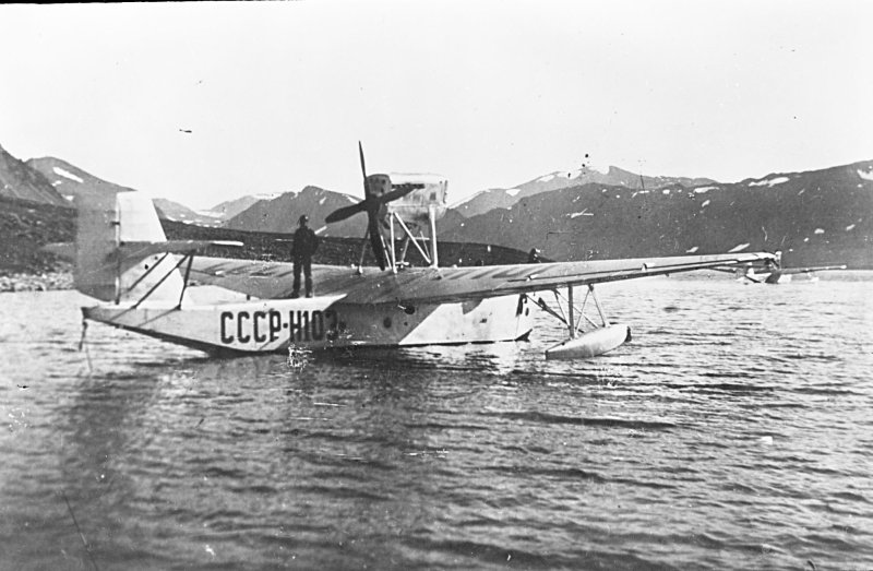 Самолет МП-1 бис