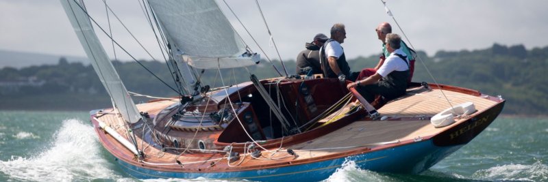 Парусная яхта Spirit 54