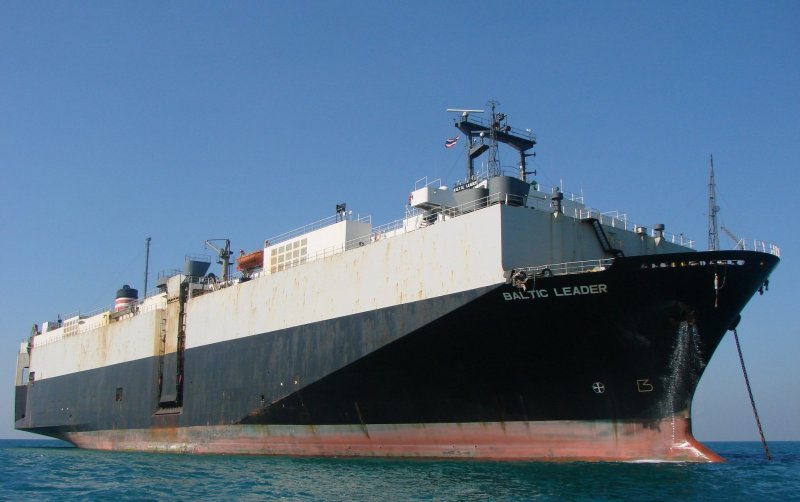 Судна «Baltic Mercury».