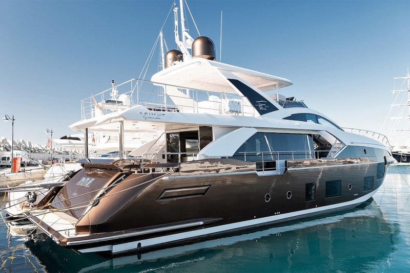Моторные яхты Azimut