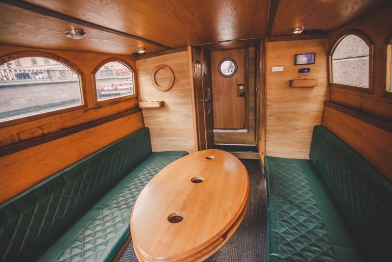 Катер голландец СПБ