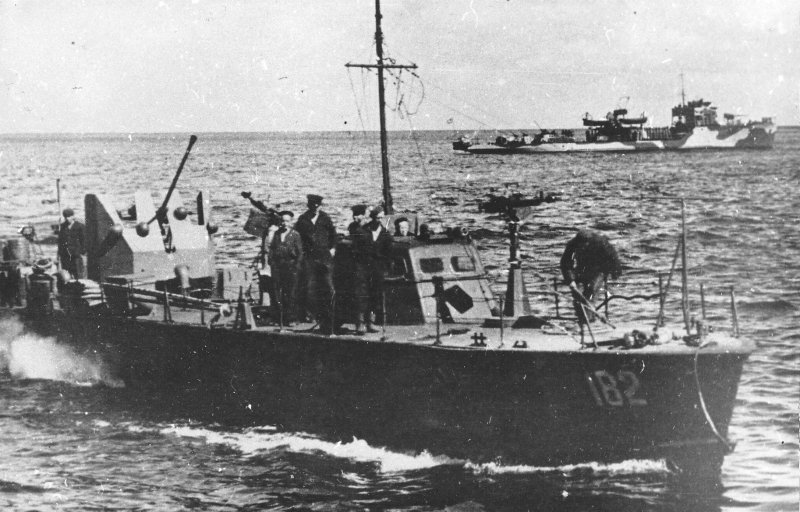 Катер морской охотник 1942