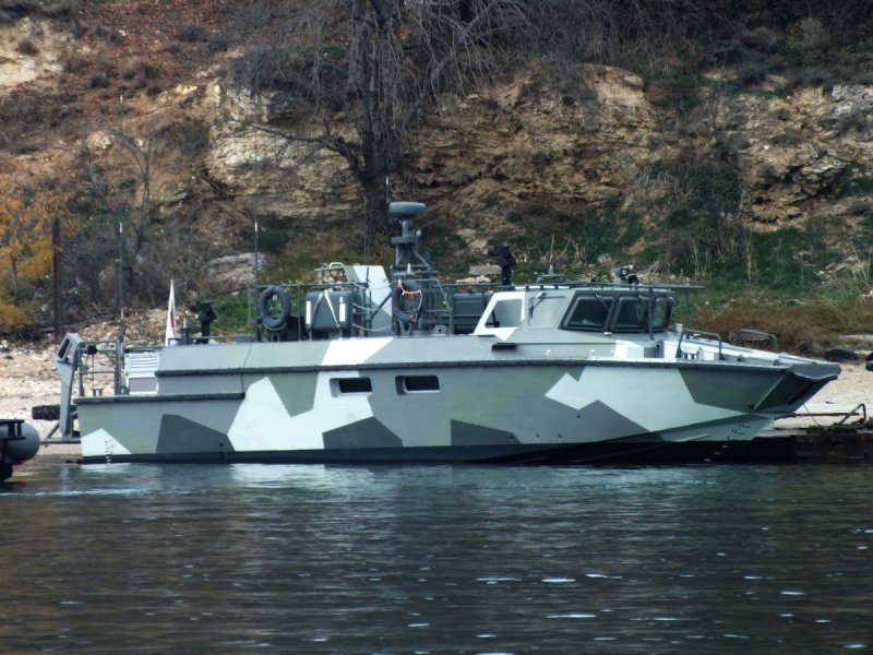 БК-16 катер